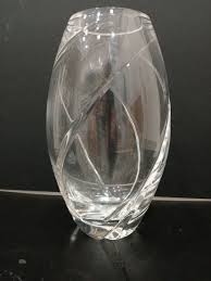 Tiffany & Co. Swirl Optic Cut Crystal 8" Flower Vase - Signed ...