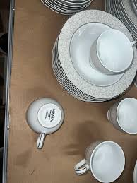 Mikasa Parchment White Porcelain Dinner Ware Set 40 Pieces ...