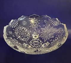 Mikasa Crystal Footed Bowl Raised Snowflake Design Scalloped ...
