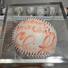 Can you identify this signature? : r/Reds