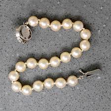 Cultured Pearl Bracelet with Pretty Silver Clasp – GSL
