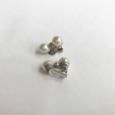 Vintage White Pearl Clip On Earrings