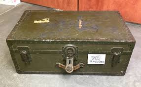 Vintage WWII Army Trunk Footlocker Wood/Metal Air force ...