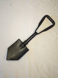 Entrenching Tool – Forest City Supply