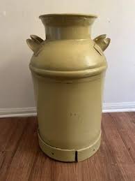 Vinyage Antique Americana Dairy Milk Jug American Eagle for Sale in Downey, CA - OfferUp