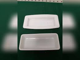 Pyrex Amish Butterprint Butter Dish & 1.5 Cup Refrigerator Dish - Northern Kentucky Auction, LLC