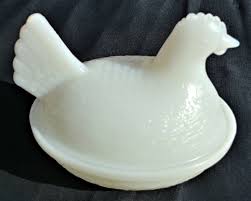 Vintage HAZEL ATLAS White Milk Glass "Hen on Nest" CANDY ...