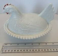 White Red Hen Chicken on Nest Nesting Vtg Indiana Milk Glass Candy Trinket Dish | eBay