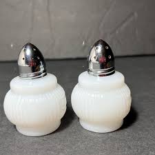 Vtg White Milk Glass Salt & Pepper Shakers Chrome Screw-on ...