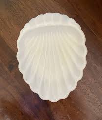 Vintage White Milk Glass Clam Shell Trinket Dish Soap Dish ...