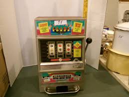 Sold at Auction: ONE ARM BANDIT SLOT MACHINE