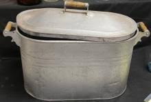 Sold at Auction: Antique Primitive Galvanized Steel Boiler Painted with Lid and Wooden Handles, Wash Tub 22x12x 14H