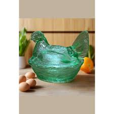 Covered Chicken on Woven Nest – Helen & Phil Rosso ...