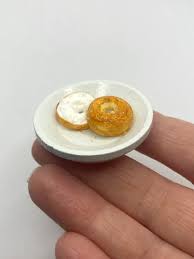 Bagel with Cream Cheese | minimisc