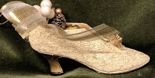 Set 2 VICTORIAN SHOE Christmas Tree Holiday Decor Ornaments Ivory & Gold | eBay