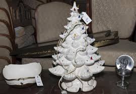 Lot - Collection of three items including a holiday bowl ...