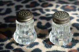 Small Plastic With Metal Tops Salt And Pepper Shakers | eBay