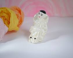 Sitzende Serene Pierrot Figur Irisierend, Vintage 80er Jahre ...