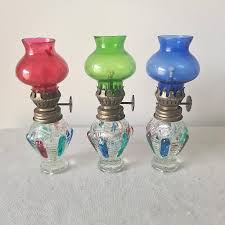 Lámparas de aceite en miniatura, vintage, de queroseno de vidrio verde, rojo y azul, juego de 3, decoración multicolor para el hogar, 12 cm de alto (4,72 pulgadas), ideal como regalo. - Etsy España