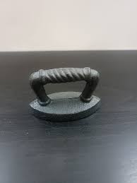 Vintage Cast Iron Metal Clothing Flat Iron Childs Doll Toy ...