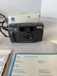 Vintage Minolta Freedom Zoom 70c 35mm ES Film Camera Point With Original Box | eBay