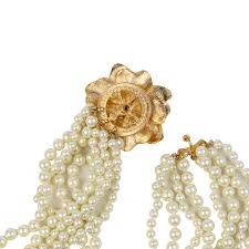 Magnolia Flower Pearl Necklace