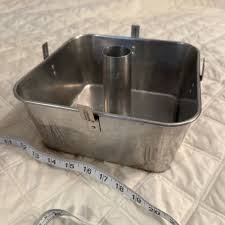 Vintage Square Angel Food/Bundt Cake Pan, 2-Piece Aluminum ...