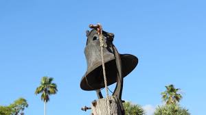 old school bell – Tree Pictures BLog