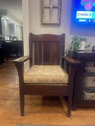 Was told this was an antique chair : r/Antiques