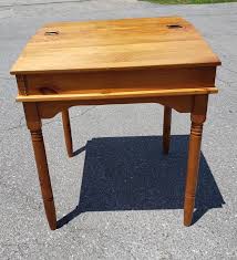 Hand-Crafted Early American Style Solid Pine Slant Front Writing Desk For Sale at 1stDibs