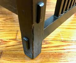 ANTIQUE nice GUSTAV STICKLEY Footstool with Spindles W7573 at 1stDibs