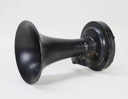 Sold at Auction: Air Chime Locomotive Train Horn