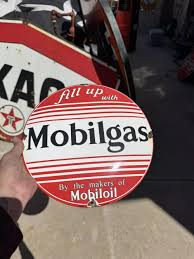 Sold at Auction: VINTAGE Mobilgas DOME 12â€ GASOLINE / MOTOR ...