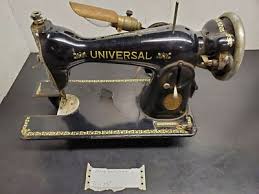 1930s VINTAGE UNIVERSAL DELUXE FAMILY SEWING MACHINE MADE IN JAPAN WORKS | eBay Australia