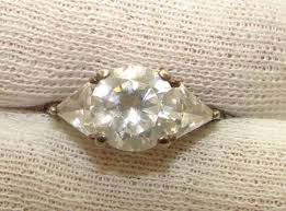 Vintage 925 Silver Sparkly Round Center Stone W 2 Trillion ...