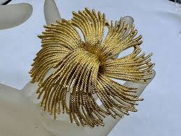 VINTAGE GOLD TONE CORDELIA FLOWER ART DECO BROOCH PIN SIGNED ...