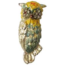 Vintage Owl Brooch painted spiral Rhinestone eyes. For Sale ...