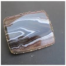 19th century rectangular Agate Pin. For Sale at Ruby Lane