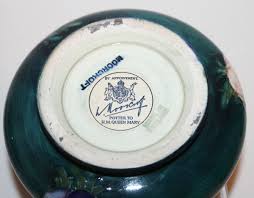 Moorcroft Pottery - Lot of 2 Small Dishes/Bowls - Hibiscus ...