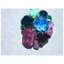 Bold and Bright Vintage Brooch. For Sale at Ruby Lane