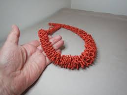 VINTAGE LARGE HEAVY RED CORAL BEADED TRIBAL STYLE NECKLACE ...