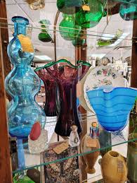 Check out our booth inside The Yellow Brick Road ! #Knightstown #antiques | Facebook