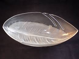 ETCHED GLASS LEAF DISH 5" Tall 8.5" Wide LARGE 16" Long ...