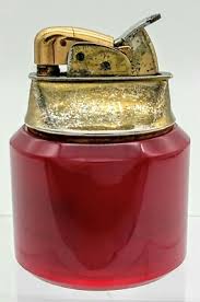 VINTAGE EVANS RED CATALIN/BAKELITE TABLE LIGHTER-LOOK ! | eBay