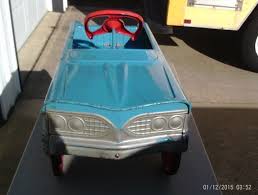 Vintage 1960s Murray T-Bird Pedal Car | #1904926975