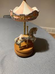 Carousel Collection Music Box Moving Horse Figurine Carousel ...
