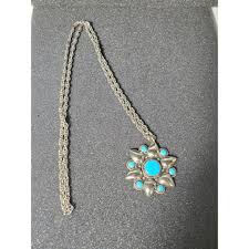 About a 15" drop on the necklace, so it's super... | Depop