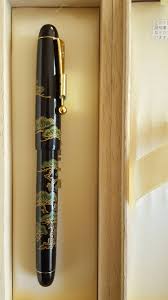 NPD Pilot Hira Maki-e Matsu : r/fountainpens