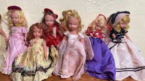Lot of 11 Small Composition Nancy Ann Storybook Dolls With ...