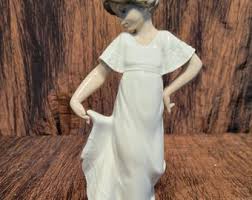 Beautiful Lladro NAO Girl Dancing 8 1/2" Tall - Etsy